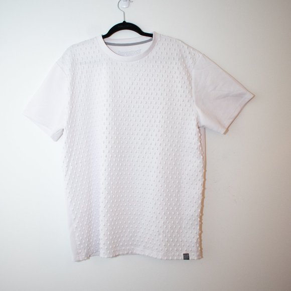 Krome XL Textured Mens White Shirt 100% Polyester - Picture 1 of 6